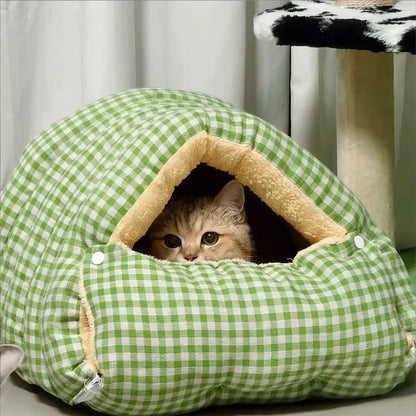 Cozy Cloud 2-in-1 Cat Cave: Ultra-Plush Thermal Winter Bed (Washable)